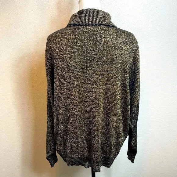 VINTAGE Knitmakers metallic gold/black sweater - Picture 5 of 10